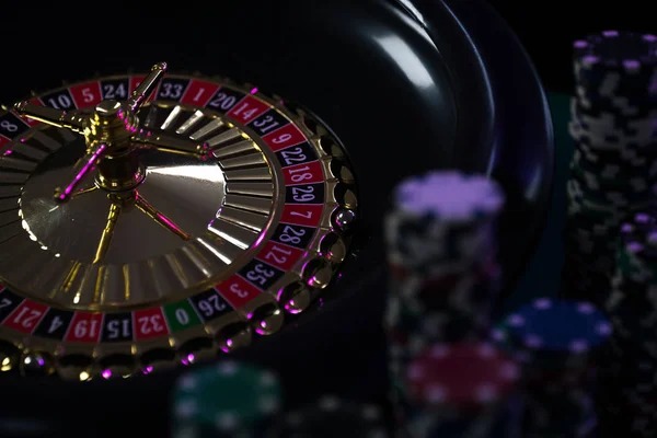 colok live dealer blackjack table with professional croupier streaming in HD